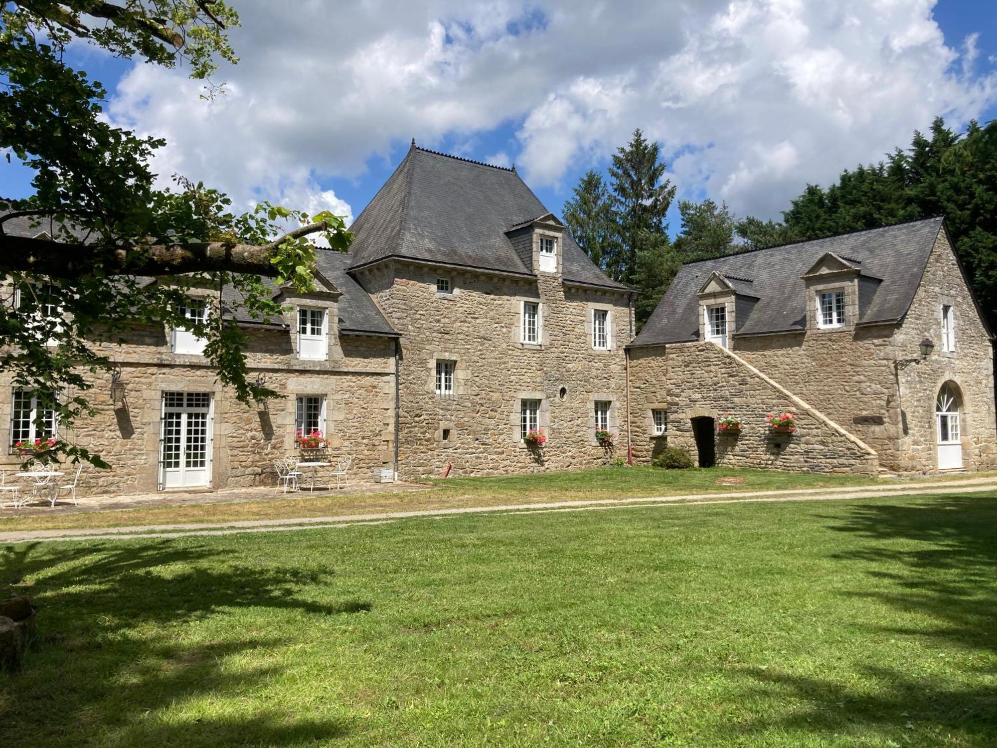 Manoir De Saint-Fiacre Bed & Breakfast Malansac Luaran gambar